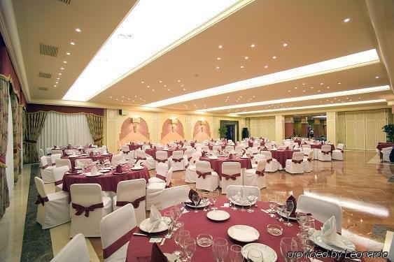 Hotel Zodiaco บายเลน ร้านอาหาร รูปภาพ