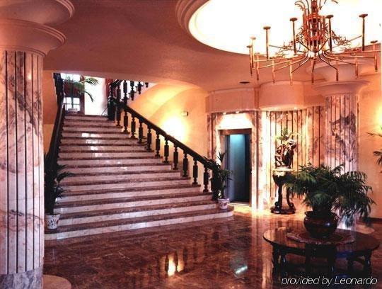 Hotel Zodiaco บายเลน ภายใน รูปภาพ
