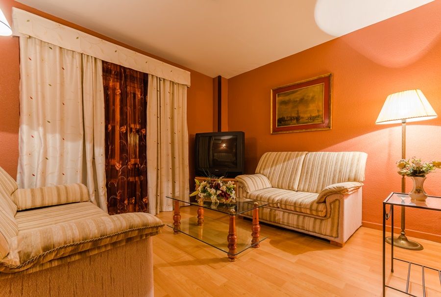 Hotel Zodiaco บายเลน ภายนอก รูปภาพ